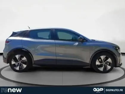 Photo 5 Renault Megane  E-Tech Electric EV60 220ch Equilibre super charge -B