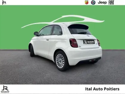 Photo 6 Fiat 500  e 95ch Action Plus