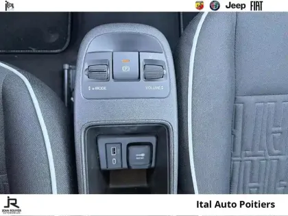 Photo 27 Fiat 500  e 95ch Action Plus