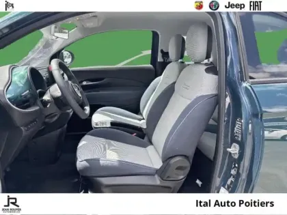 Photo 8 Fiat 500  Fiat  e 95ch Icône berline  23.8 KWH