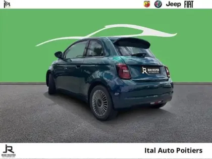 Photo 6 Fiat 500  Fiat  e 95ch Icône berline  23.8 KWH