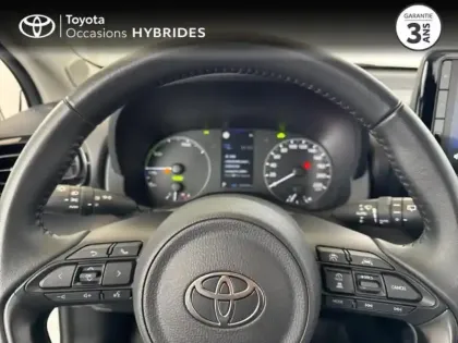 Photo 12 Toyota Yaris  116h Dynamic 5p MC24