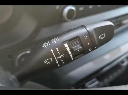 Photo 8 Hyundai I20  1.0 T-GDi 100ch Creative