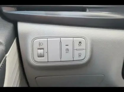 Photo 5 Hyundai I20  1.0 T-GDi 100ch Creative