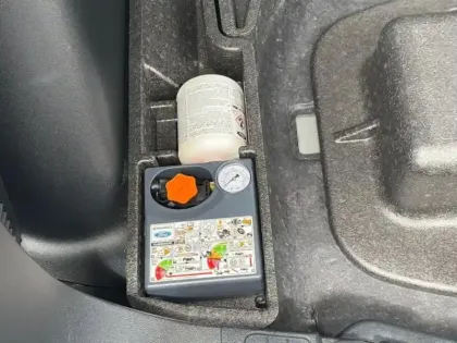 Photo 9 Ford Kuga  2.5 Duratec 190ch FHEV E85 Titanium BVA