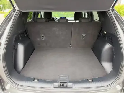 Photo 8 Ford Kuga  2.5 Duratec 190ch FHEV E85 Titanium BVA