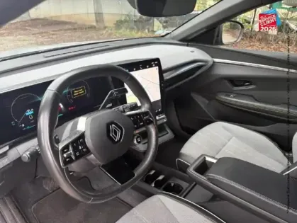 Photo 14 Renault Megane  E-Tech Electric EV60 220ch Techno super charge
