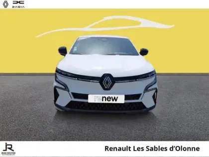 Photo 8 Renault Megane  E-Tech Electric EV60 220ch Techno super charge