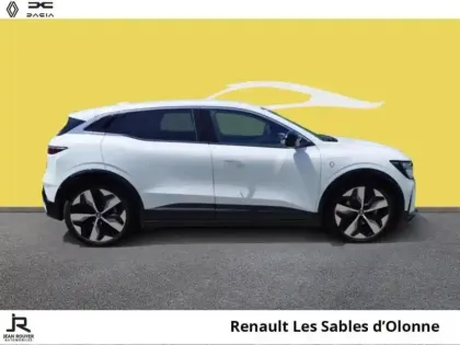 Photo 12 Renault Megane  E-Tech Electric EV60 220ch Techno super charge