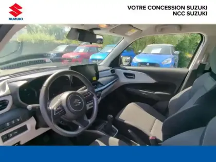 Photo 10 Suzuki Swift  1.2 Hybrid 83ch Pack