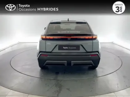 Photo 7 Toyota C-HR + 224ch 77kWh Design Grande Autonomie