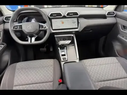 Photo 8 Mg ZS  1.5 Hybrid+ 197ch Comfort