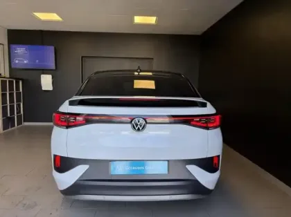 Photo 14 Volkswagen Id.5  204ch Pro Performance 77 kWh