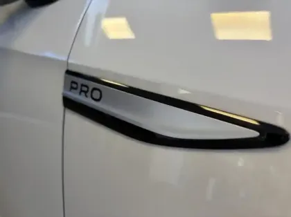 Photo 13 Volkswagen Id.5  204ch Pro Performance 77 kWh