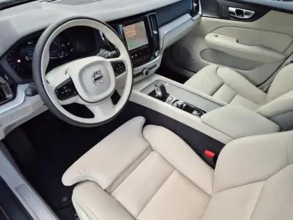 Photo 5 Volvo V60  B4 197ch Plus Style Dark DCT 7