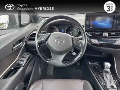 Photo 7 Toyota C-HR  122h Distinctive 2WD E-CVT