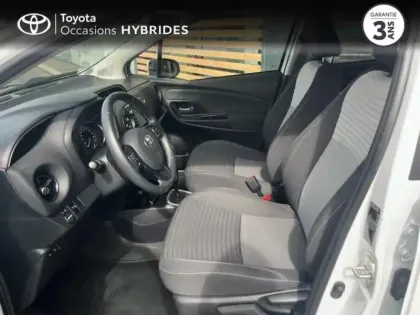 Photo 10 Toyota Yaris  100h Dynamic 5p RC19