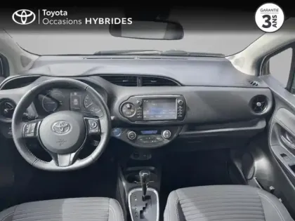 Photo 7 Toyota Yaris  100h Dynamic 5p RC19