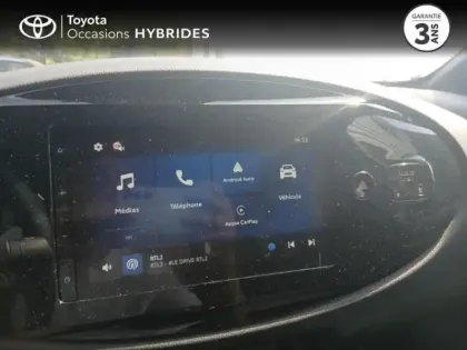 Photo 14 Toyota Aygo  X 116h Graphic