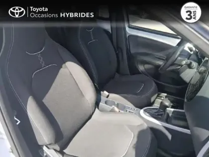 Photo 5 Toyota Aygo  X 116h Graphic