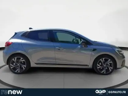 Photo 5 Renault Clio  1.6 E-Tech hybride 145ch Engineered
