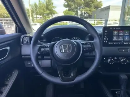 Photo 9 Honda HR-V  1.5 i-MMD 131ch e:HEV Executive