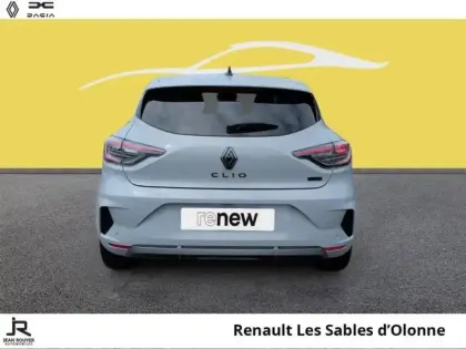 Photo 10 Renault Clio  1.6 E-Tech 145ch full hybrid esprit Alpine - 24
