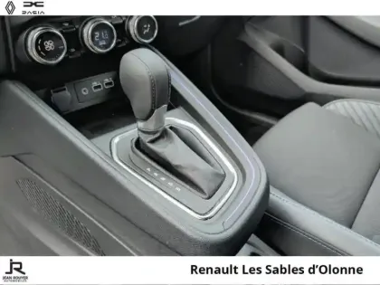 Photo 5 Renault Clio  1.6 E-Tech 145ch full hybrid esprit Alpine - 24