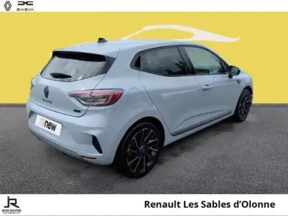 Photo 11 Renault Clio  1.6 E-Tech 145ch full hybrid esprit Alpine - 24