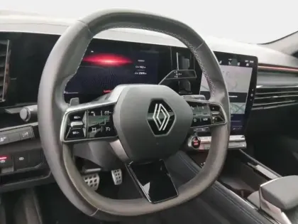 Photo 14 Renault Austral  1.2 E-Tech full hybrid 200ch Iconic esprit Alpine