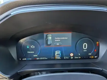 Photo 10 Ford Kuga  2.5 Duratec 243ch Hybride Rechargeable ST-Line X Powershift