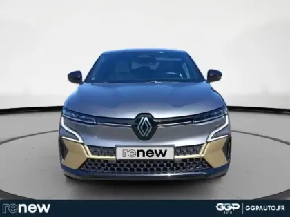 Photo 7 Renault Megane  E-Tech Electric EV60 220ch Iconic optimum charge -B