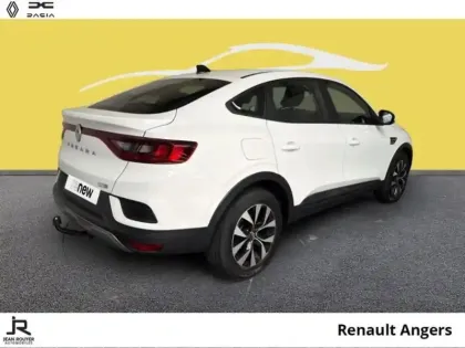 Photo 12 Renault Arkana  1.6 E-Tech 145ch Zen