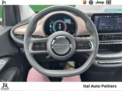 Photo 7 Fiat 500  Nouvelle  berline 42 kWh