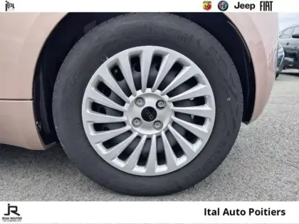 Photo 10 Fiat 500  Nouvelle  berline 42 kWh