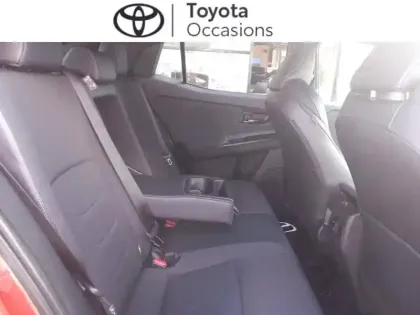 Photo 14 Toyota C-HR + 224ch 77kWh Design Grande Autonomie