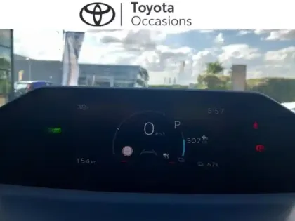 Photo 7 Toyota C-HR + 224ch 77kWh Design Grande Autonomie