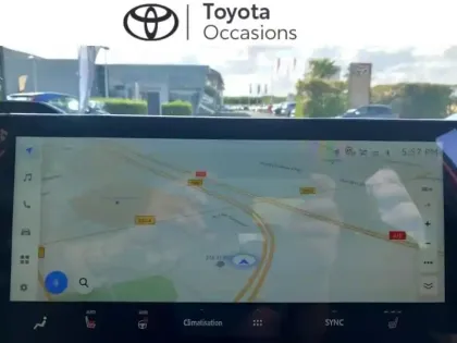 Photo 6 Toyota C-HR + 224ch 77kWh Design Grande Autonomie