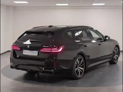 Photo 5 BMW Serie 5 Série 5 Touring 530e 299ch M Sport xDrive