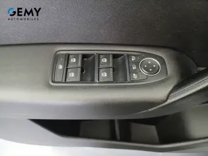 Photo 11 Renault Captur  Blue dCi 115 EDC
