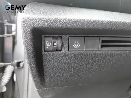 Photo 12 Citroën C4  PureTech 100 S&S BVM6