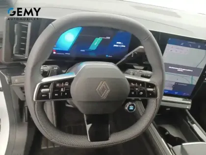 Photo 38 Renault Austral  full hybrid E-Tech 200 ch