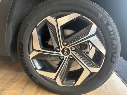 Photo 40 Hyundai Tucson  1.6 T-GDI 230 Hybrid BVA6