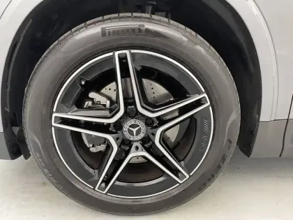 Photo 35 Mercedes GLA  200 7G-DCT