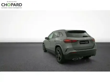 Photo 10 Mercedes GLA  200 7G-DCT