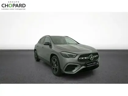 Photo 22 Mercedes GLA  200 7G-DCT