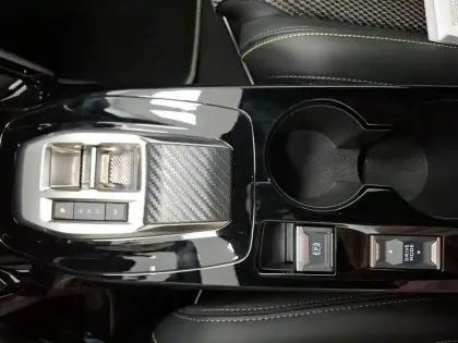 Photo 29 Peugeot 208  Hybrid 110 e-DCS6