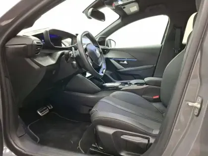 Photo 13 Peugeot 208  Hybrid 110 e-DCS6