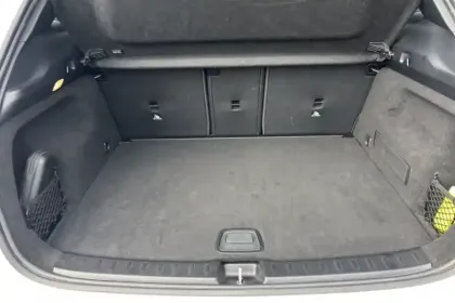 Photo 8 Mercedes GLA  200 d 8G-DCT