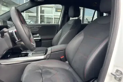 Photo 9 Mercedes GLA  200 d 8G-DCT